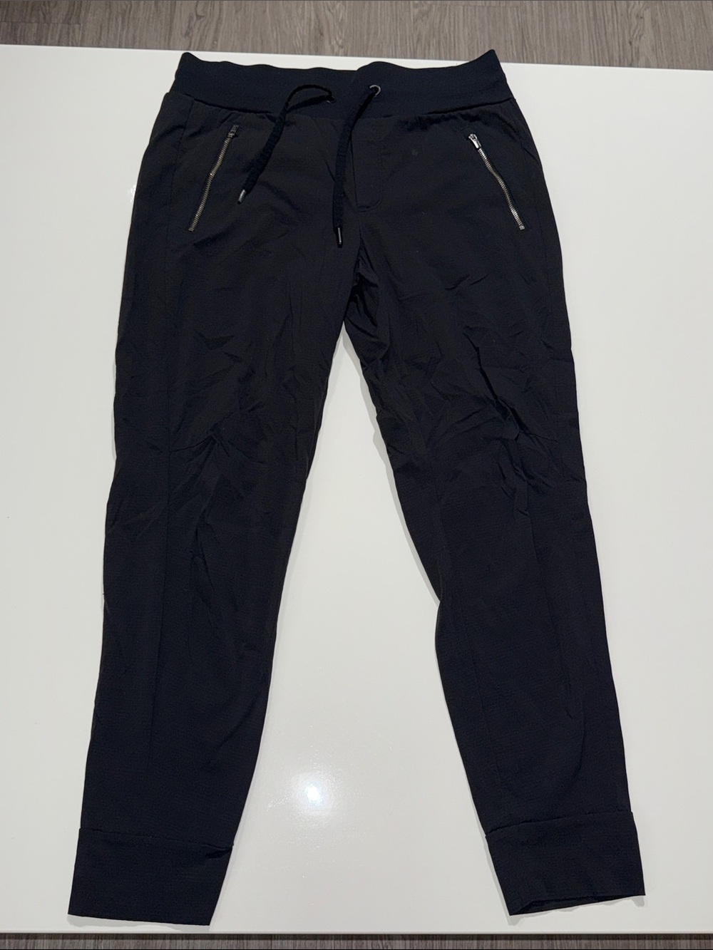 Athleta Men's Black Jogger Sweatpants with Zip Pockets